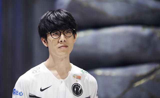 审查机制和 审查机制和