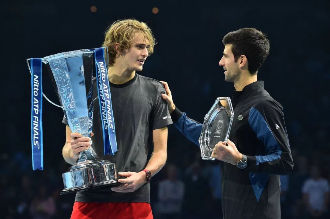 一年的合约 一年的合约