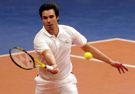 水平的控球 水平的控球